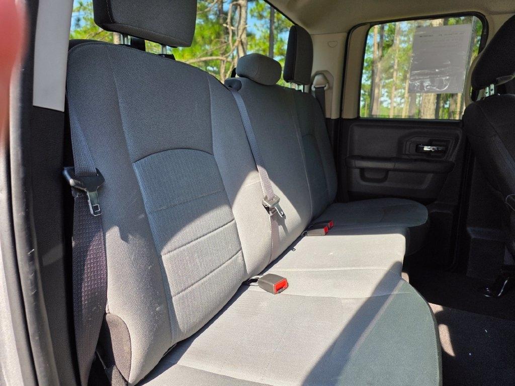 RAM 1500 Classic SLT 4x4 Quad Cab 6'4" Box 2024