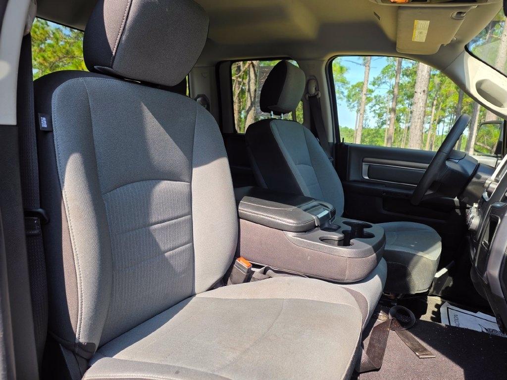 RAM 1500 Classic SLT 4x4 Quad Cab 6'4" Box 2024