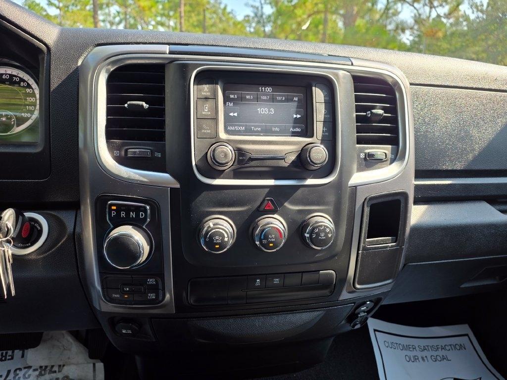 RAM 1500 Classic SLT 4x4 Quad Cab 6'4" Box 2024