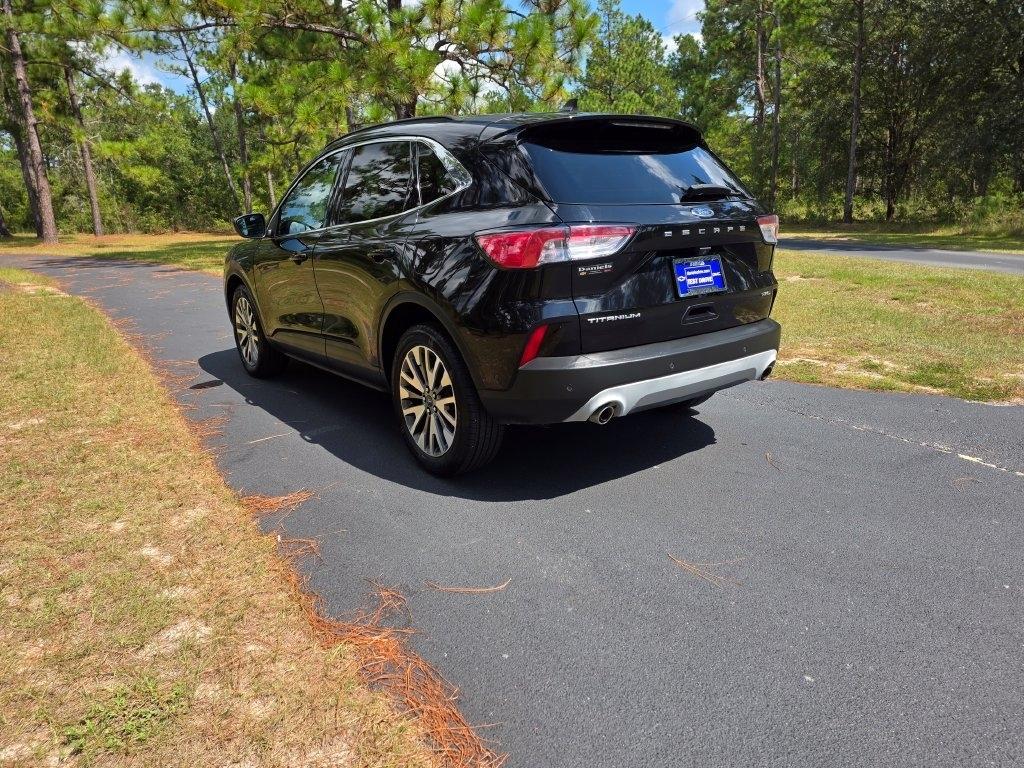 Ford Escape Titanium AWD 2021