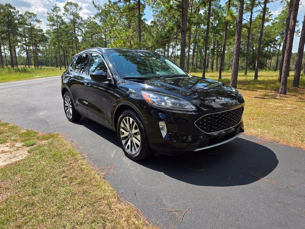 Ford Escape Titanium AWD 2021