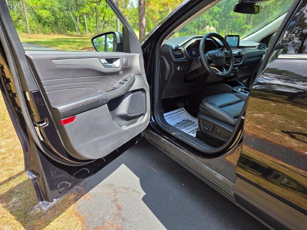 Ford Escape Titanium AWD 2021