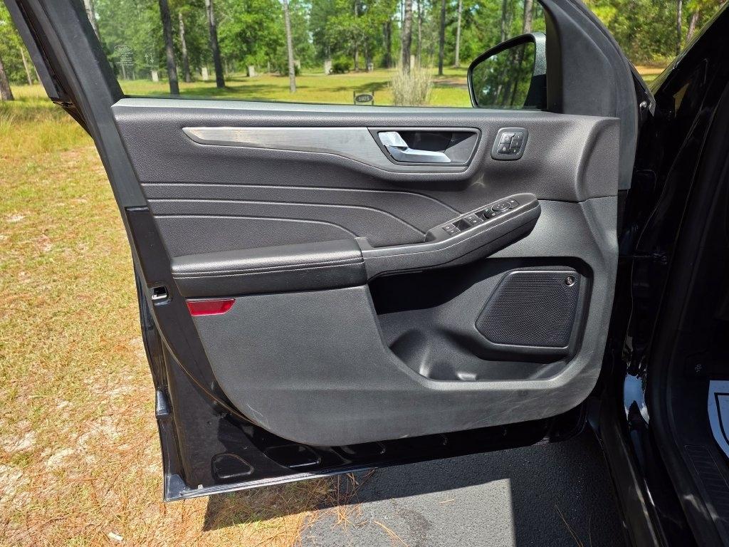 Ford Escape Titanium AWD 2021