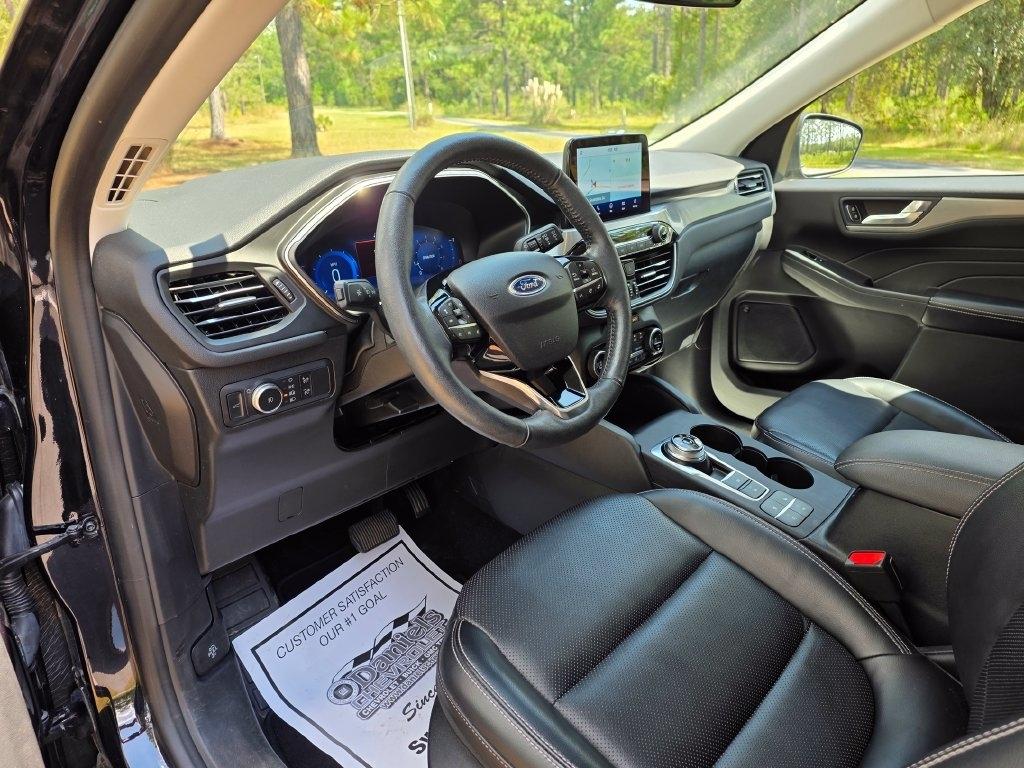 Ford Escape Titanium AWD 2021