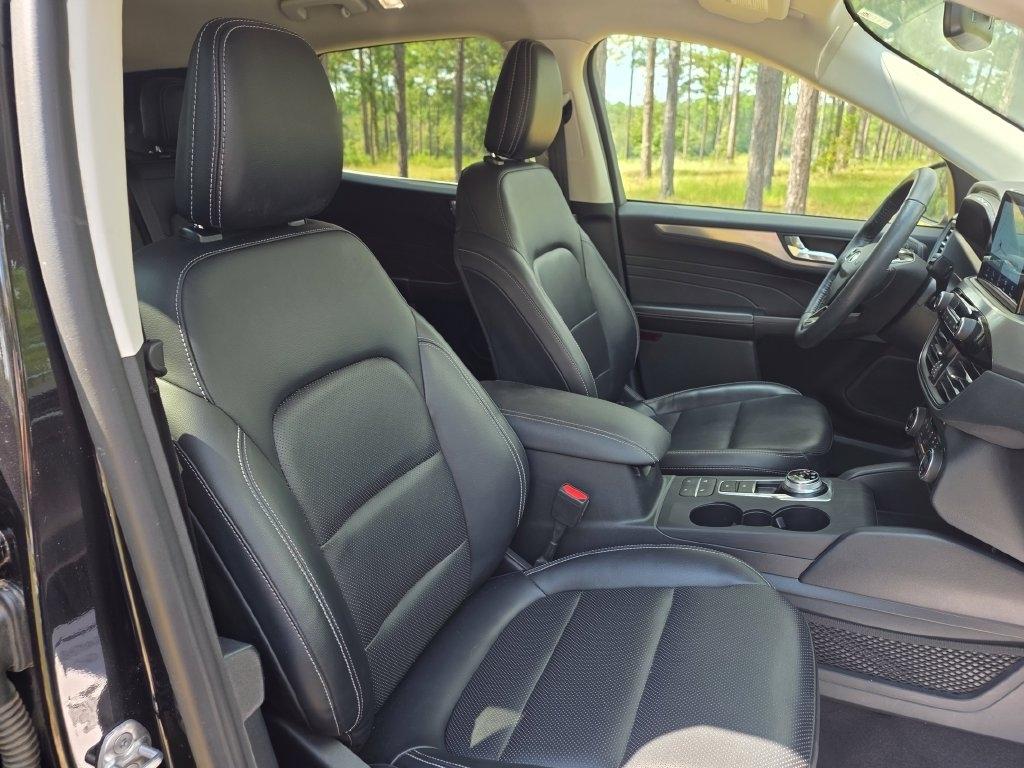 Ford Escape Titanium AWD 2021