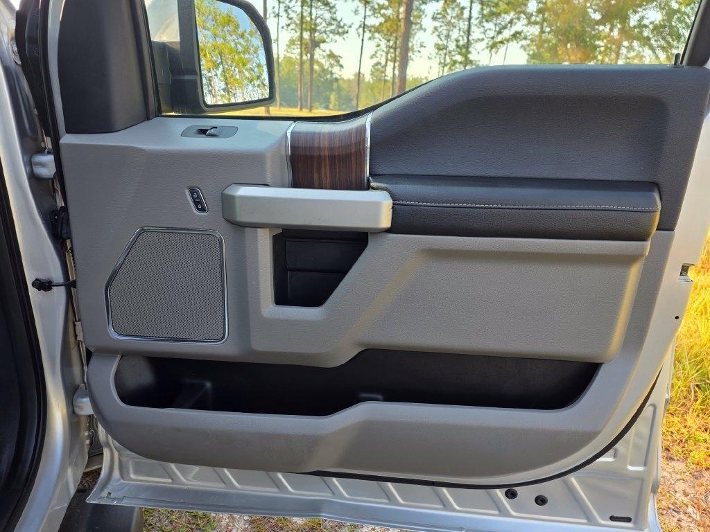 Ford F-150 2WD SuperCrew 157" King Ranch 2016