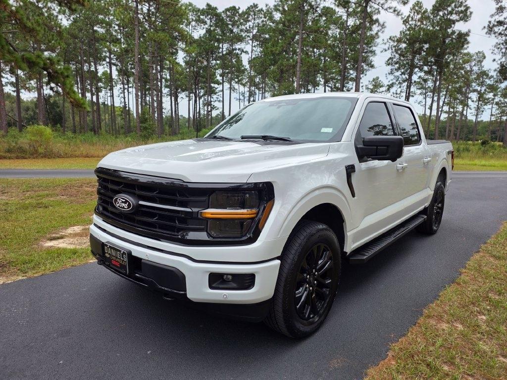 2024 Ford F-150 XLT 4WD SuperCrew 5.5' Box