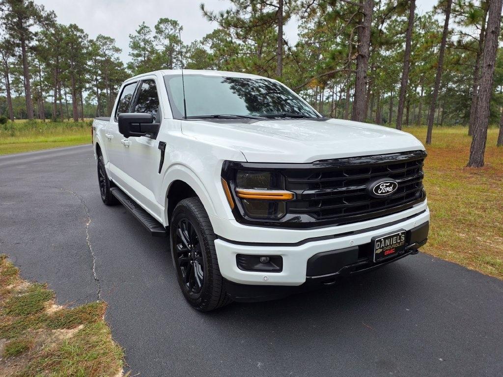 Ford F-150 XLT 4WD SuperCrew 5.5' Box 2024