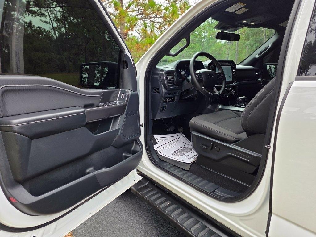 Ford F-150 XLT 4WD SuperCrew 5.5' Box 2024