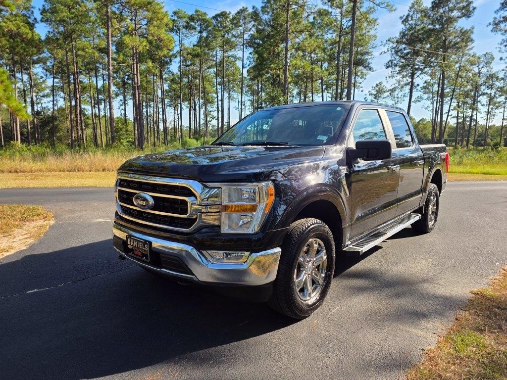 2023 Ford F-150 XL 4WD SuperCrew 5.5' Box