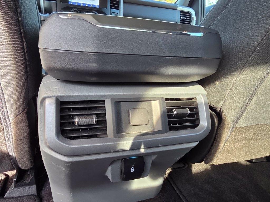 Ford F-150 Lariat 4WD SuperCrew 5.5' Box 2023