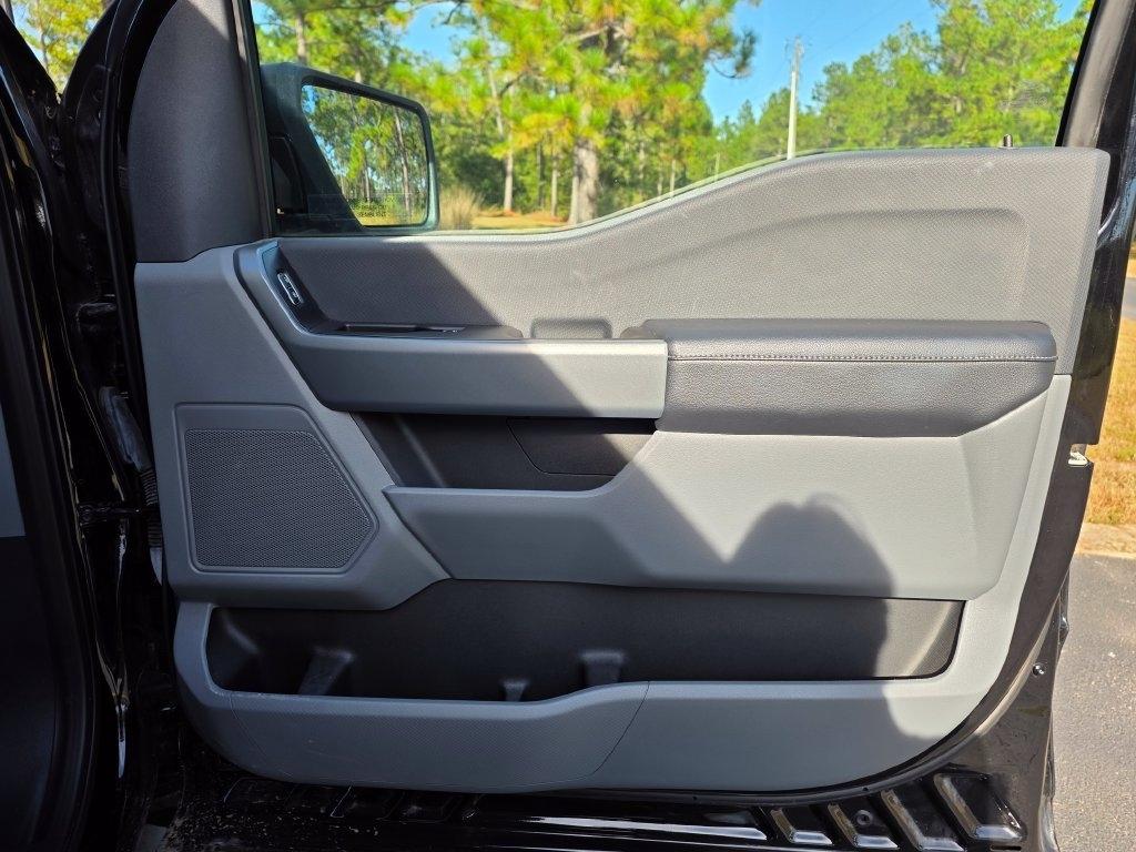 Ford F-150 Lariat 4WD SuperCrew 5.5' Box 2023