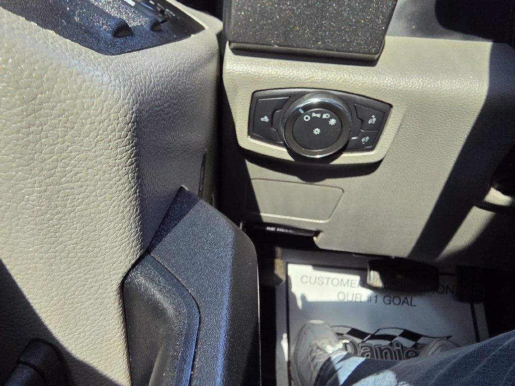 Ford Super Duty F-250 SRW King Ranch 4WD Crew Cab 8' Box 2021