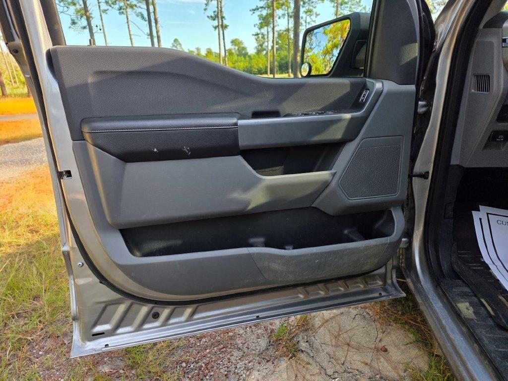 Ford F-150 Lariat 4WD SuperCrew 5.5' Box 2023