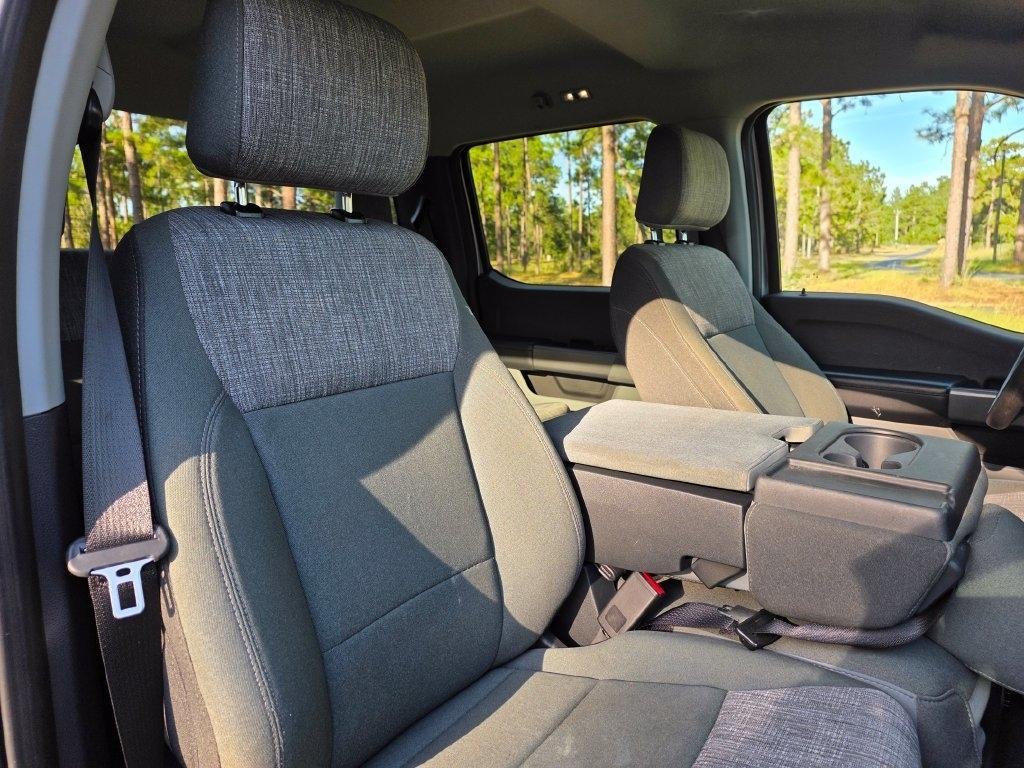 Ford F-150 Lariat 4WD SuperCrew 5.5' Box 2023