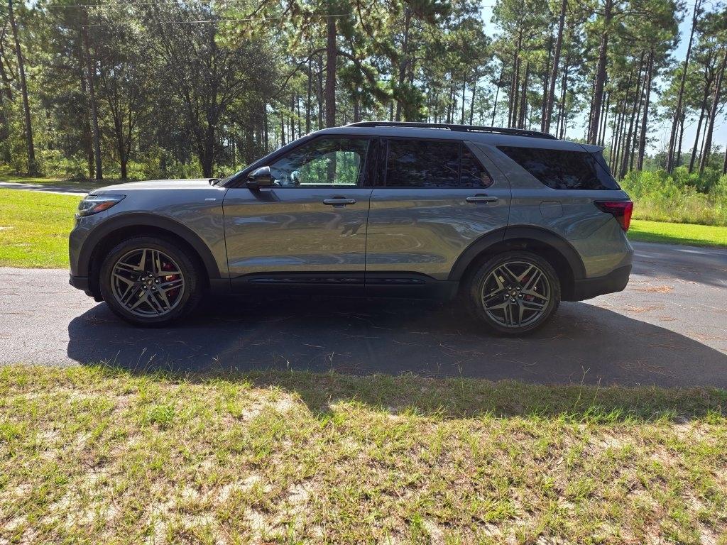 Ford Explorer ST-Line RWD 2025