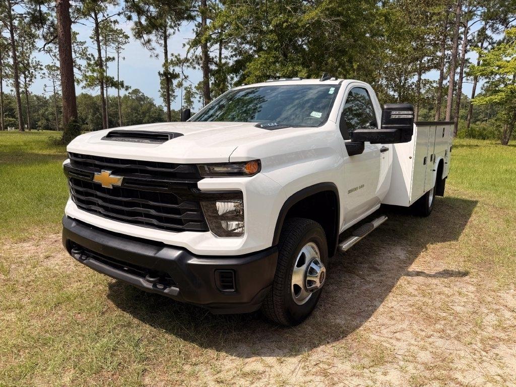 Chevrolet Silverado 3500HD CC 4WD Reg Cab 171" WB, 84.5" CA Work Truck 2024
