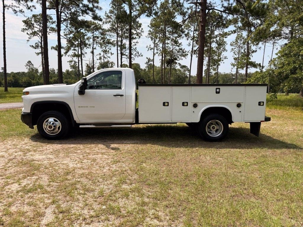 Chevrolet Silverado 3500HD CC 4WD Reg Cab 171" WB, 84.5" CA Work Truck 2024