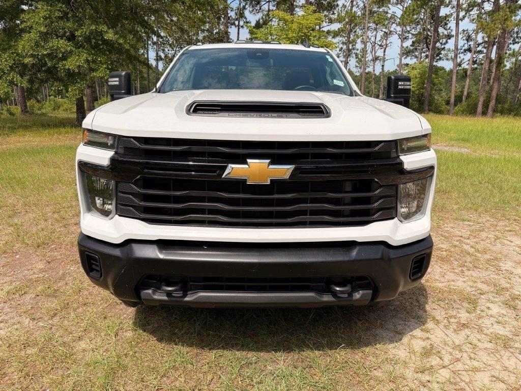 Chevrolet Silverado 3500HD CC 4WD Reg Cab 171" WB, 84.5" CA Work Truck 2024