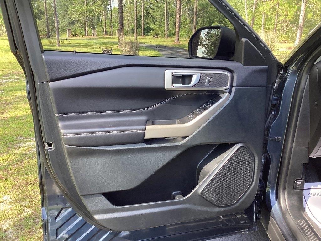 Ford Explorer XLT RWD 2023