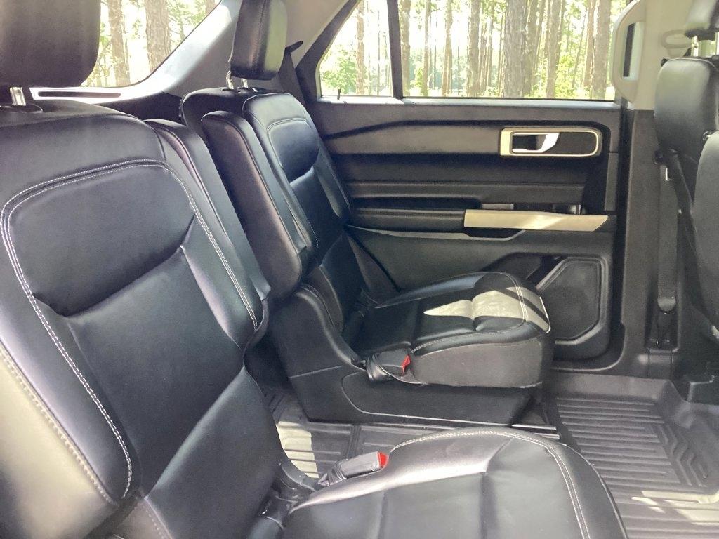 Ford Explorer XLT RWD 2023