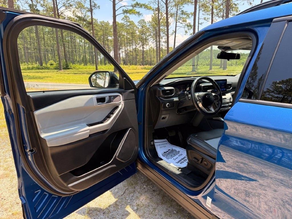 Ford Explorer XLT RWD 2022