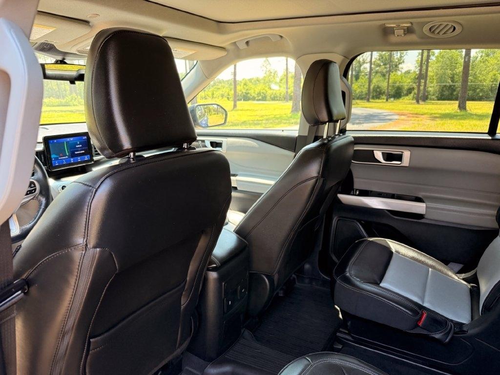 Ford Explorer XLT RWD 2022