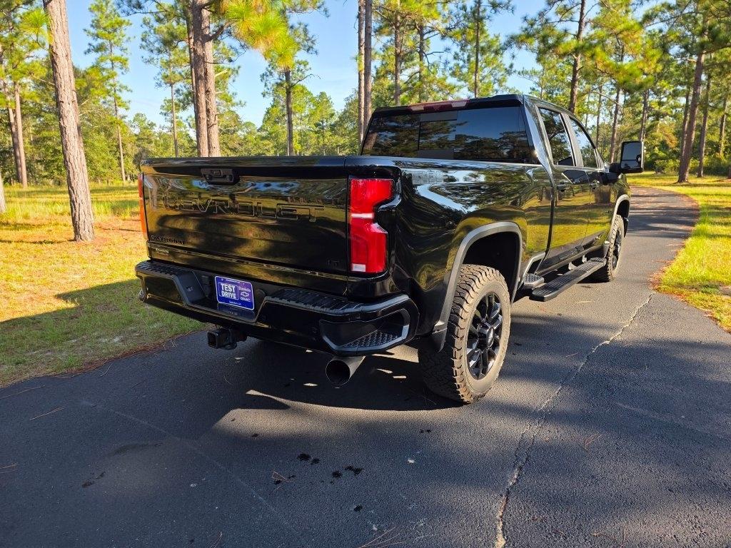 Chevrolet Silverado 2500HD 4WD Crew Cab 159" LT 2025