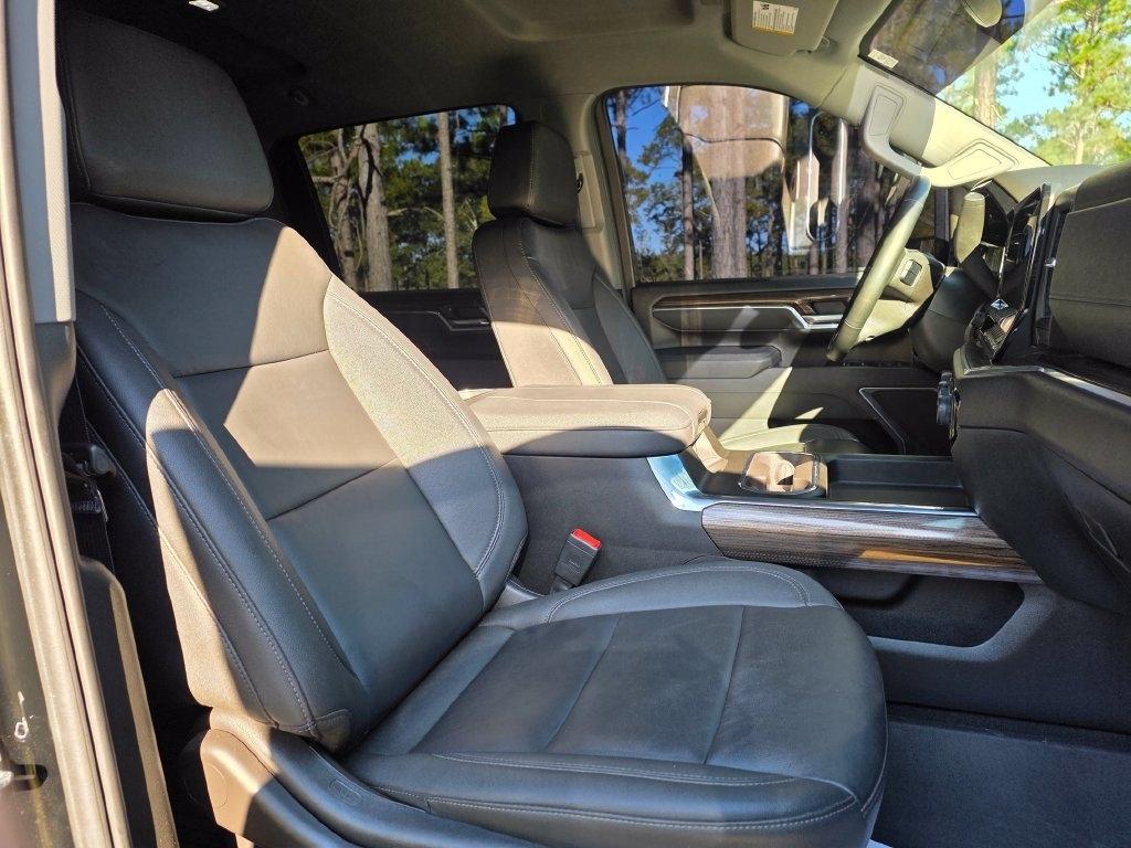 Chevrolet Silverado 2500HD 4WD Crew Cab 159" LT 2025