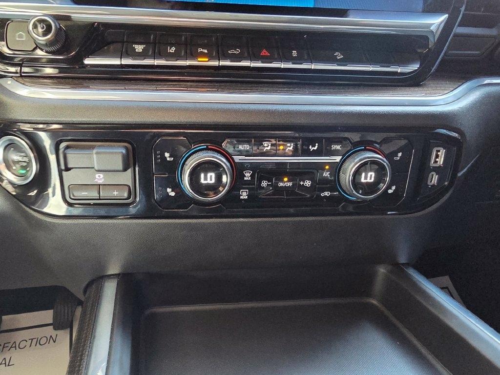 Chevrolet Silverado 2500HD 4WD Crew Cab 159" LT 2025