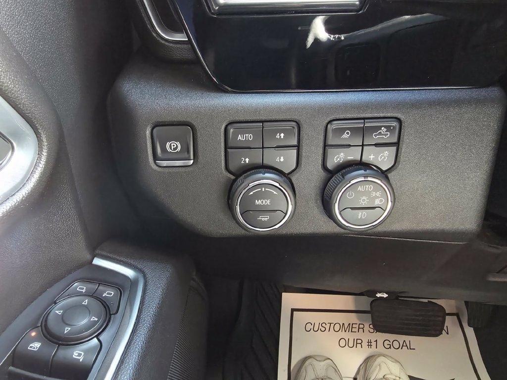 Chevrolet Silverado 2500HD 4WD Crew Cab 159" LT 2025