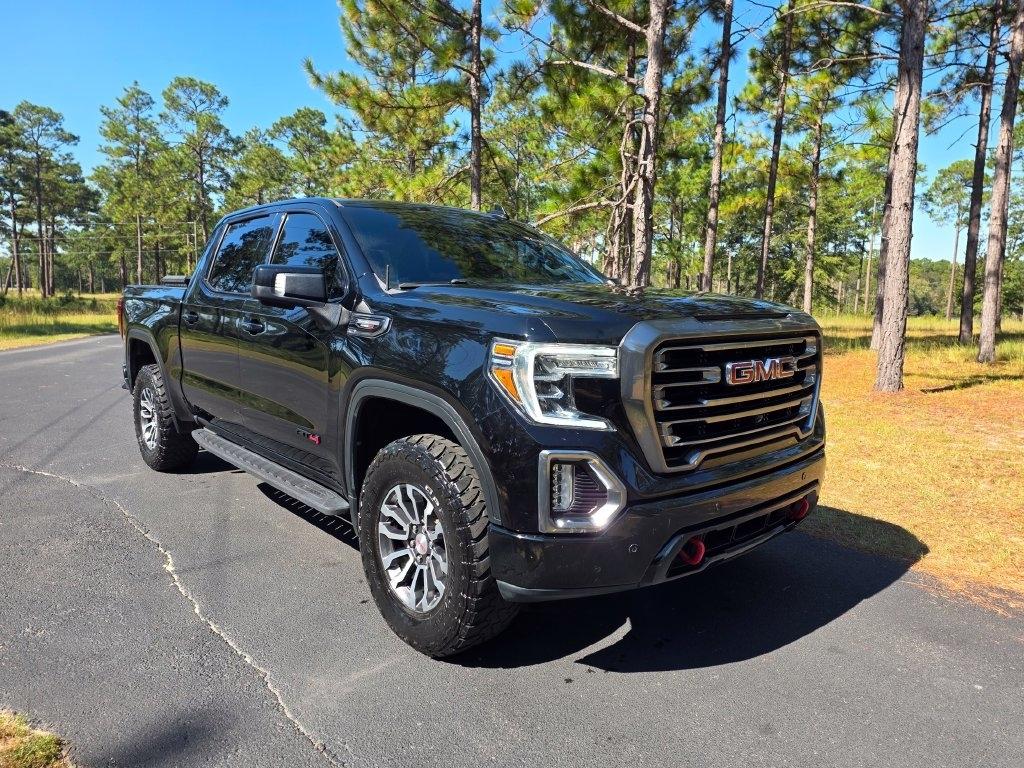 GMC Sierra 1500 4WD Crew Cab 147" AT4 2021