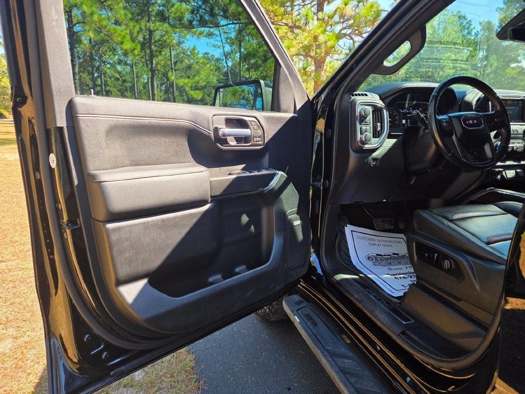 GMC Sierra 1500 4WD Crew Cab 147" AT4 2021