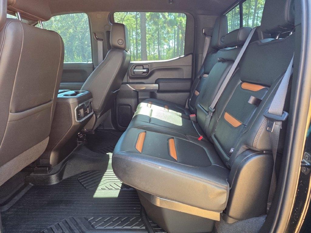 GMC Sierra 1500 4WD Crew Cab 147" AT4 2021