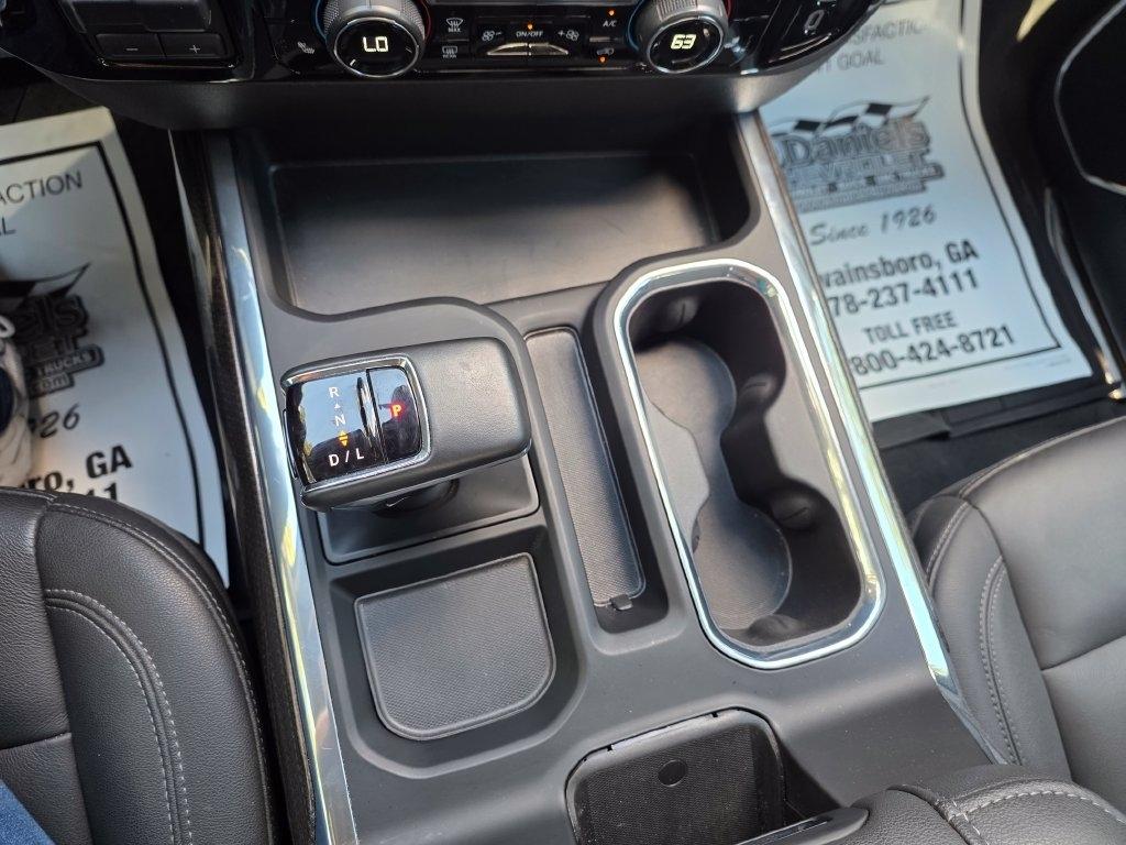 Chevrolet Silverado 1500 2WD Crew Cab 147" RST 2024