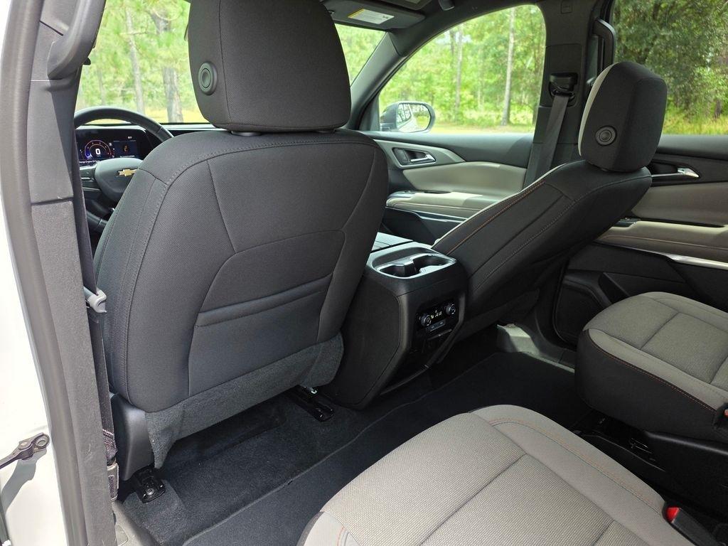 Chevrolet Traverse FWD 4dr LT w/1LT 2026