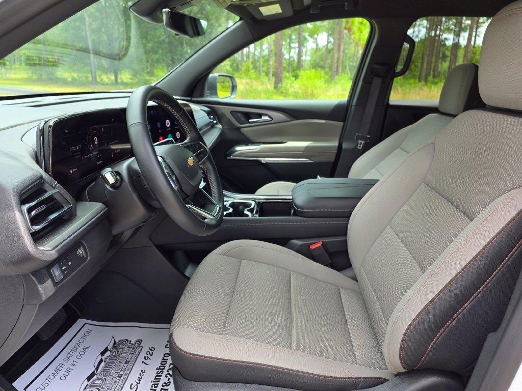 Chevrolet Traverse FWD 4dr LT w/1LT 2026