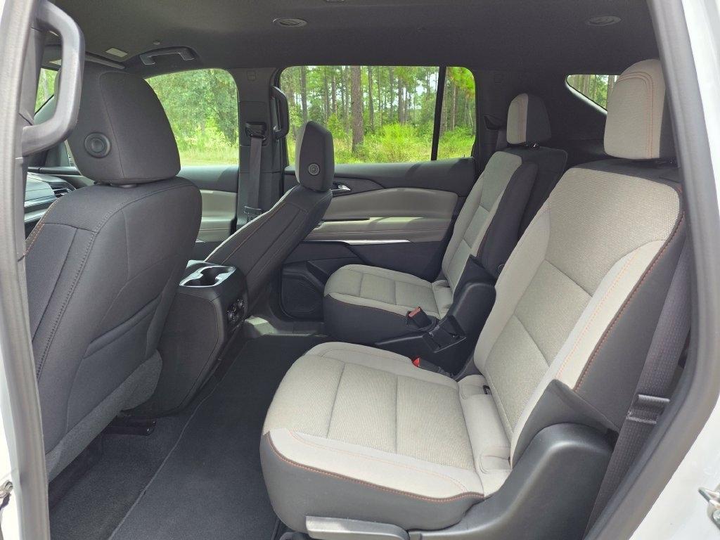 Chevrolet Traverse FWD 4dr LT w/1LT 2026