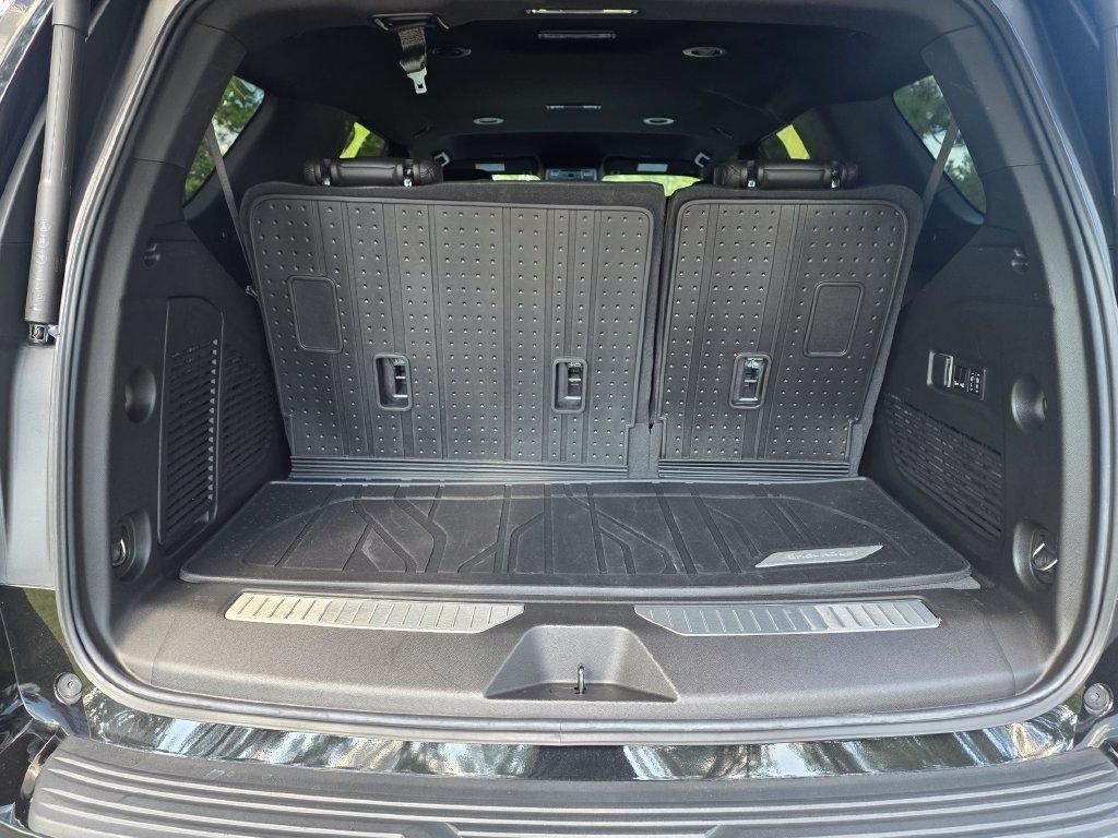 Chevrolet Tahoe 4WD 4dr Z71 2023