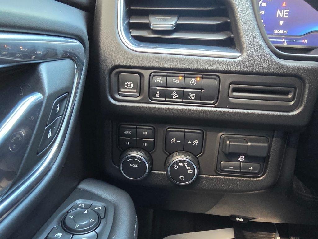Chevrolet Tahoe 4WD 4dr Z71 2023
