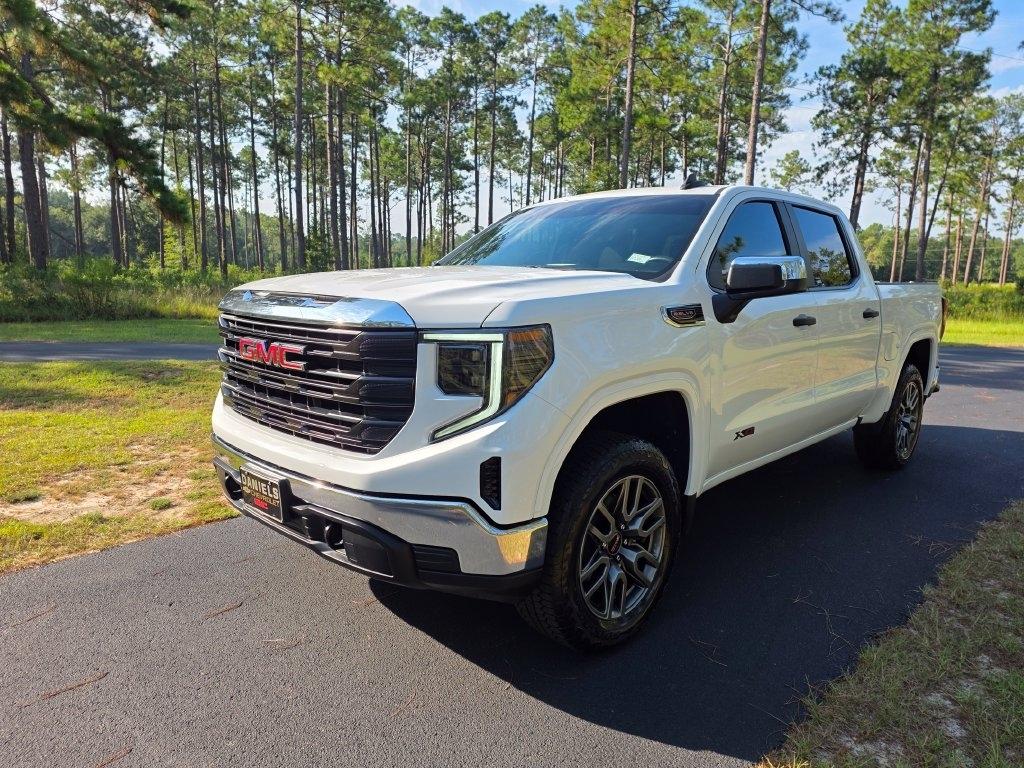 2026 GMC Sierra 1500 4WD Crew Cab 147" Pro