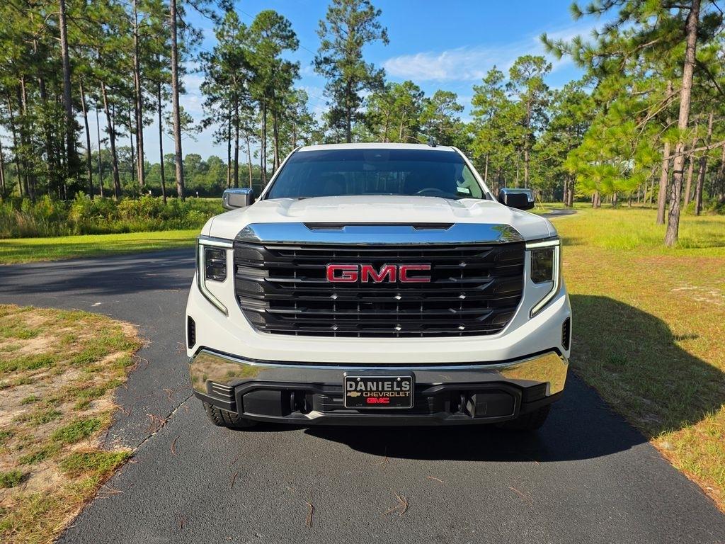 GMC Sierra 1500 4WD Crew Cab 147" Pro 2026