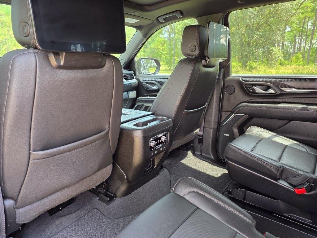 GMC Yukon XL 4WD 4dr Denali 2024