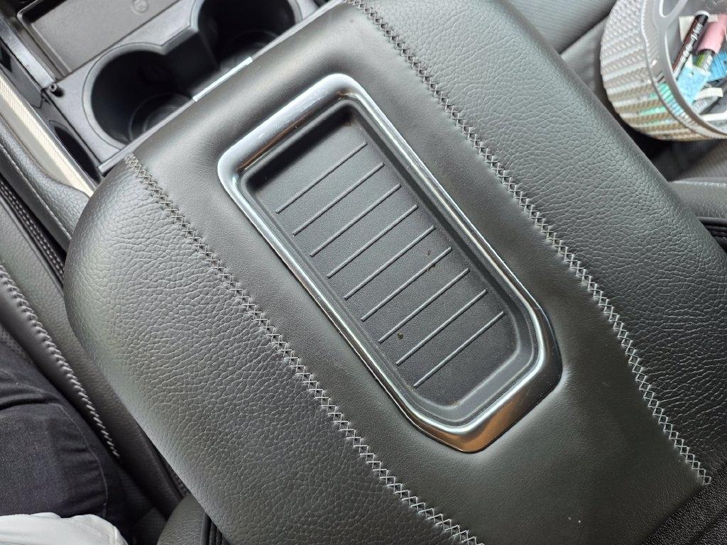 GMC Yukon XL 4WD 4dr Denali 2024
