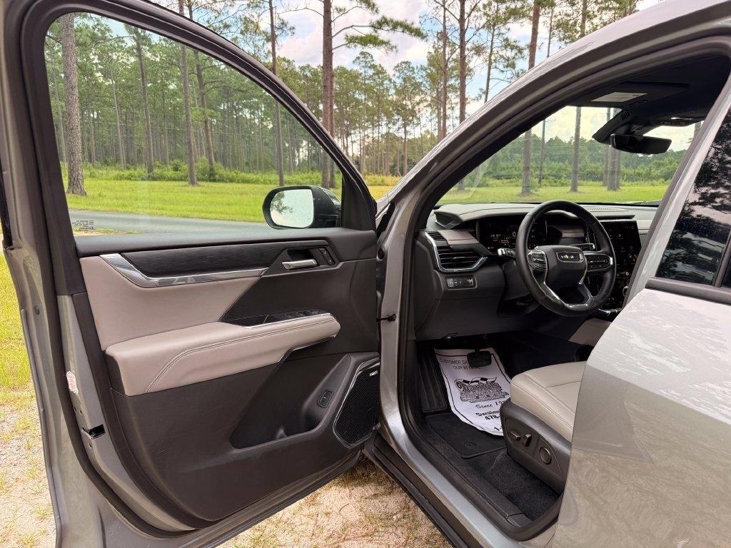 GMC Acadia FWD 4dr Elevation 2026