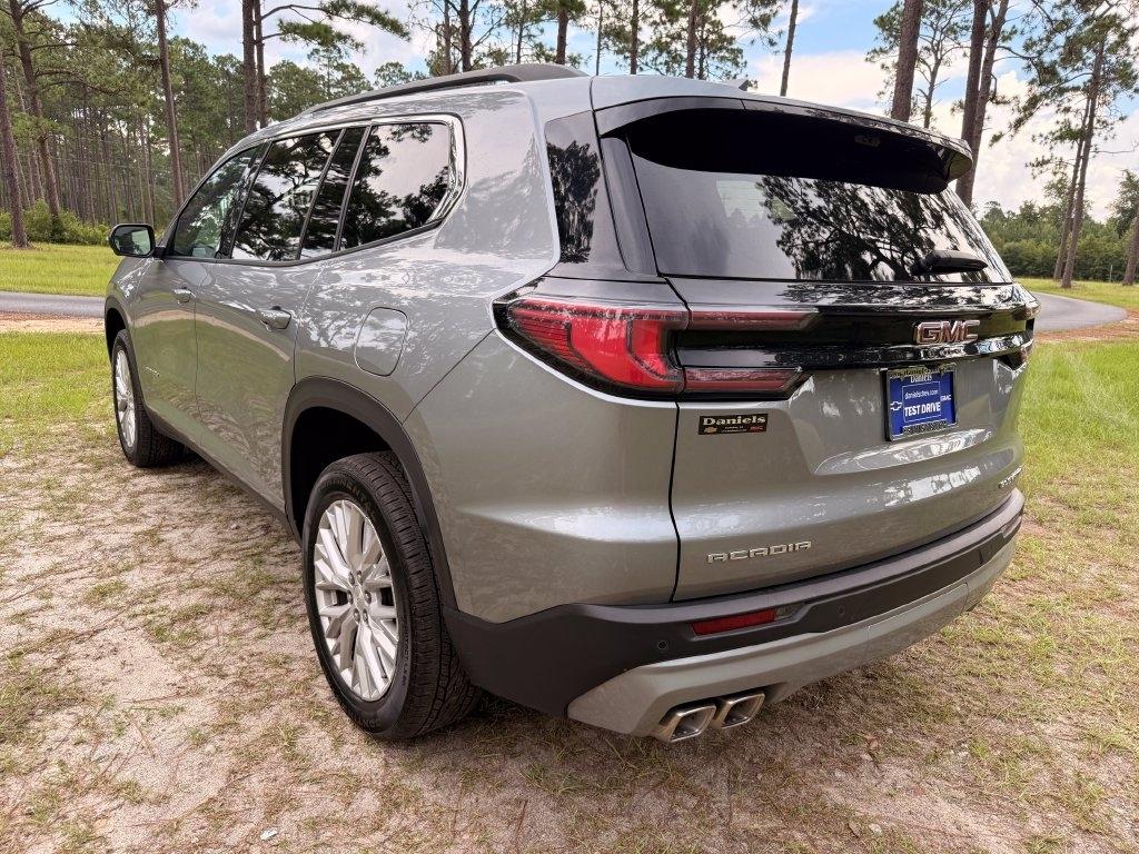GMC Acadia FWD 4dr Elevation 2026