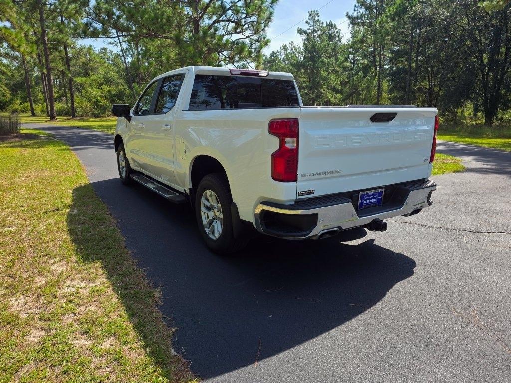 Chevrolet Silverado 1500 4WD Crew Cab 147" LT 2024