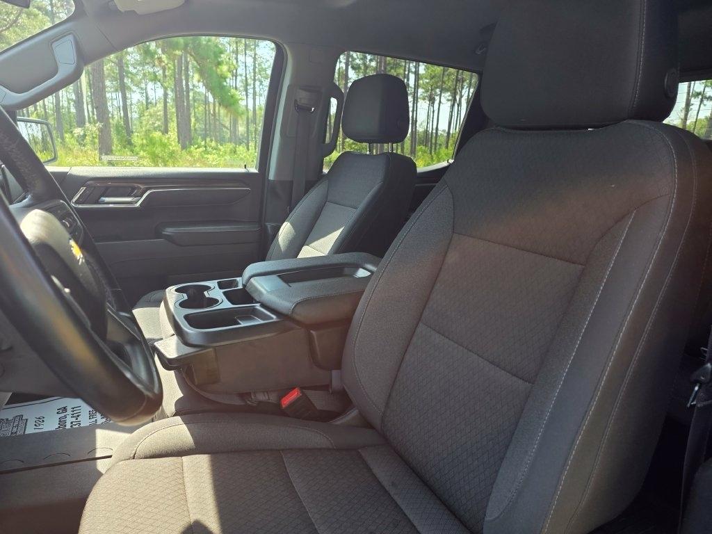 Chevrolet Silverado 1500 4WD Crew Cab 147" LT 2024