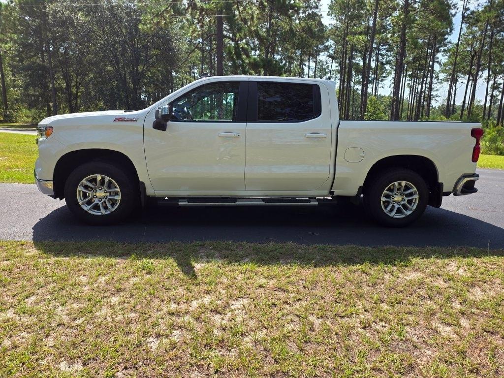 Chevrolet Silverado 1500 4WD Crew Cab 147" LT 2024