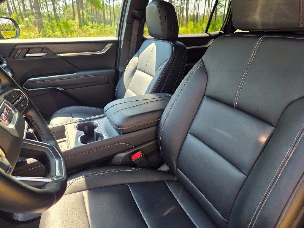 GMC Acadia FWD 4dr Elevation 2026